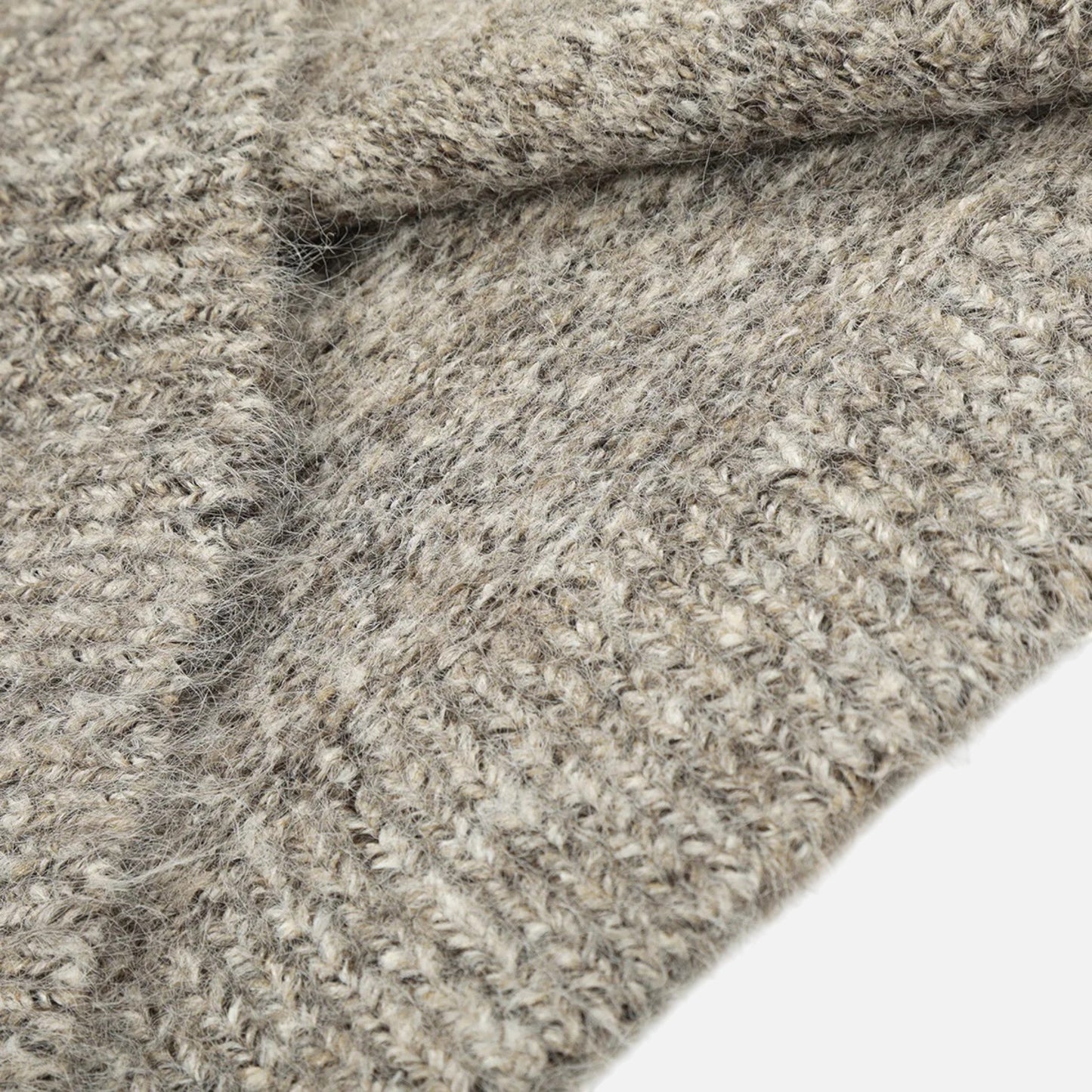 Ethan | Classic Cozy Wool-Effect Mens Sweater 4